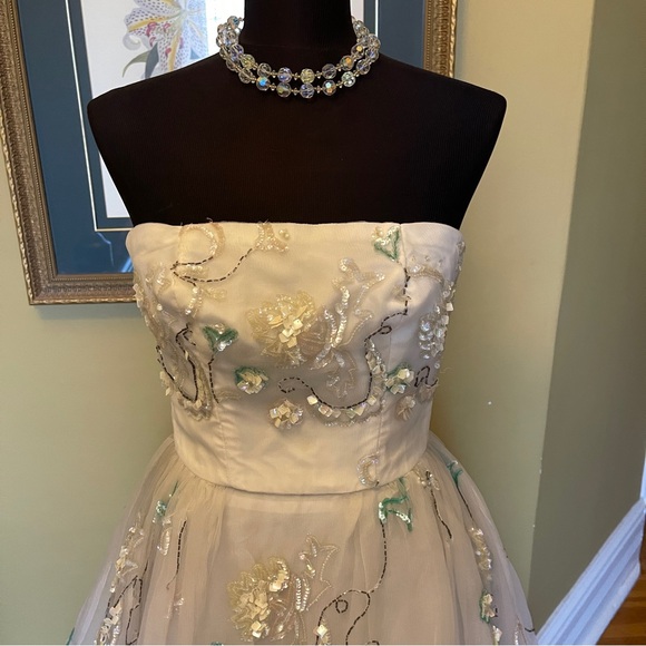 50s evening gown - Picture 4 of 10